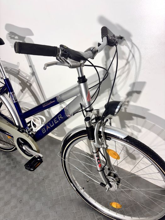 Алуминиев велосипед Bauer Sevilla 28 цола/ колело