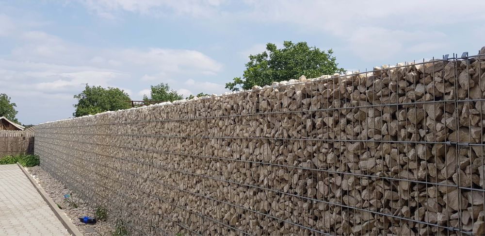 Piatra din calcar decorativa pentru garduri