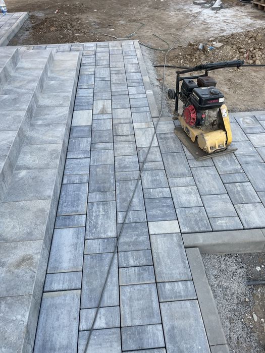 Montaj pavaje si bordura