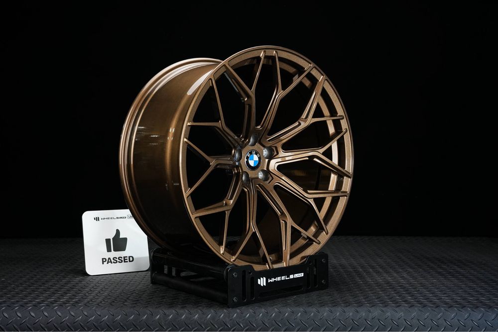 BMW Mercedes-Benz