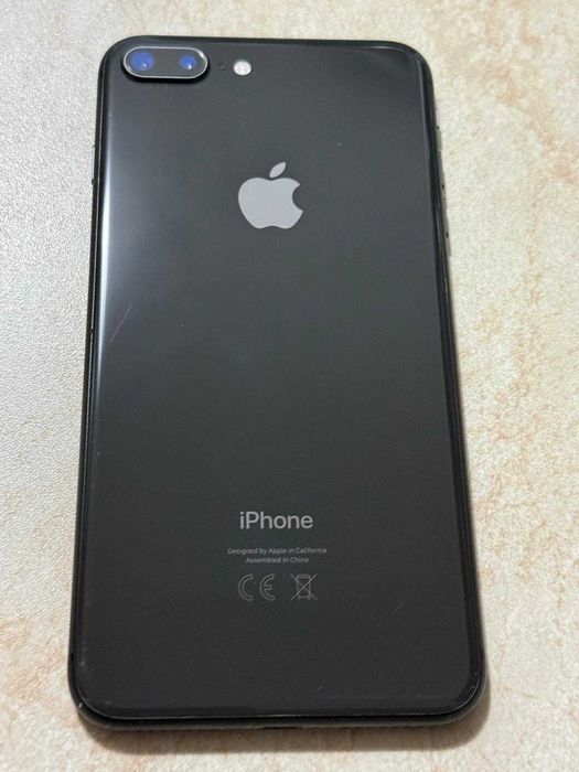 Iphone 8 Plus, folosit, stare foarte buna