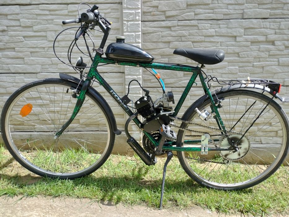 Bicicleta cu motor