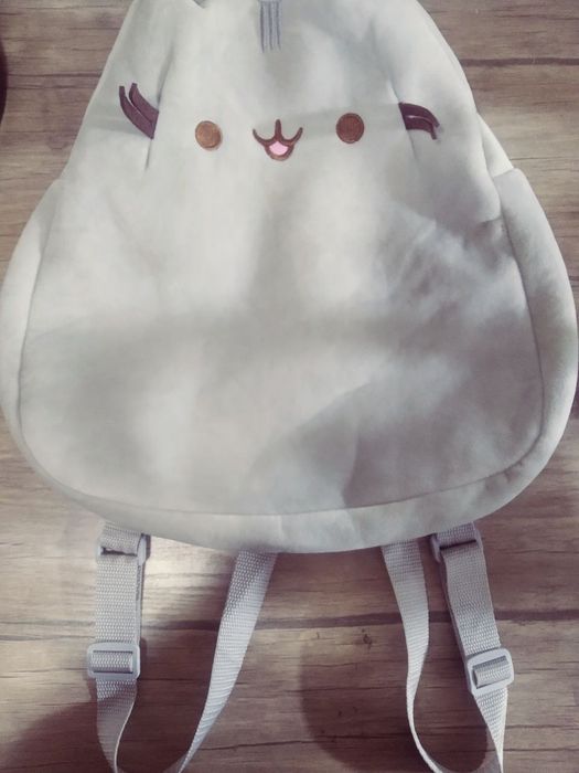 Милый портфель Pusheen
