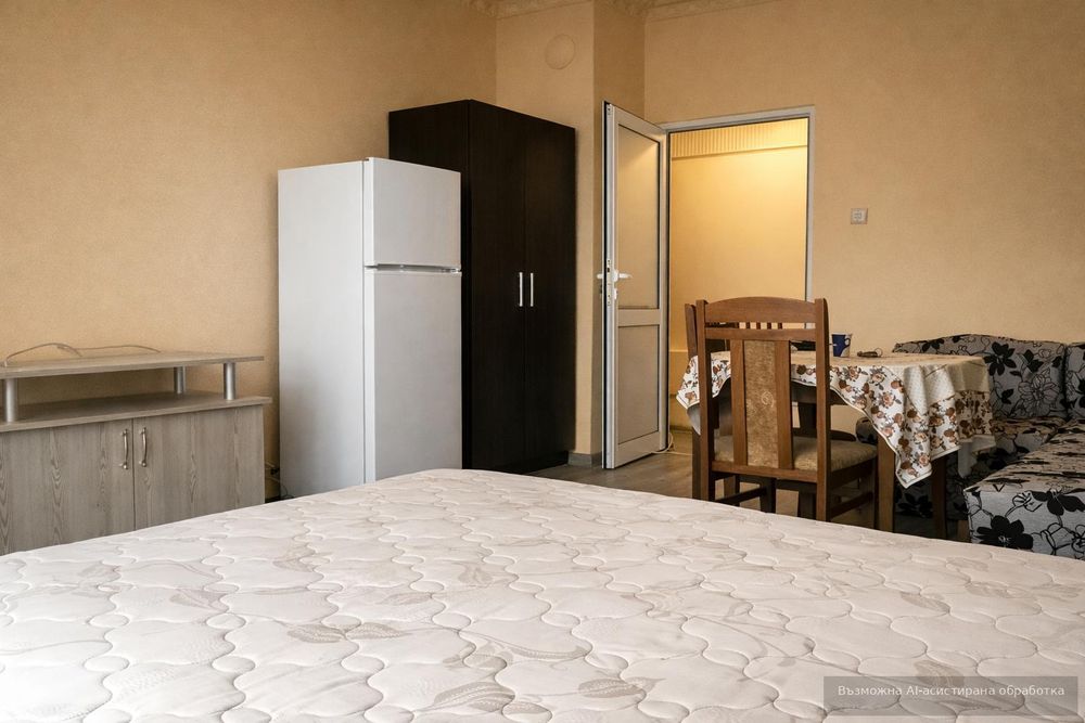 Дава се под наем Едностаен апартамент в Пловдив, Кючук Париж - 35 кв.м за 303.96 € - Снимка #2