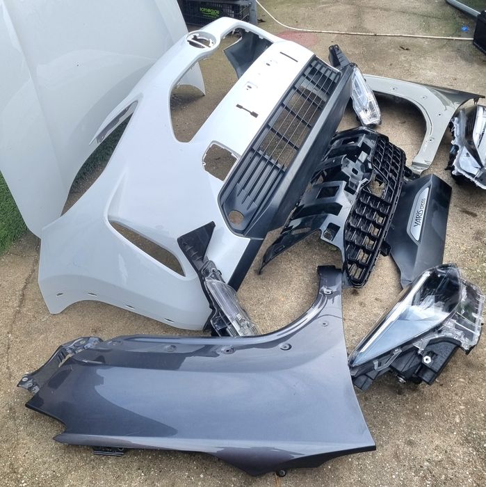 Far,capota aripi,bara toyota cross.