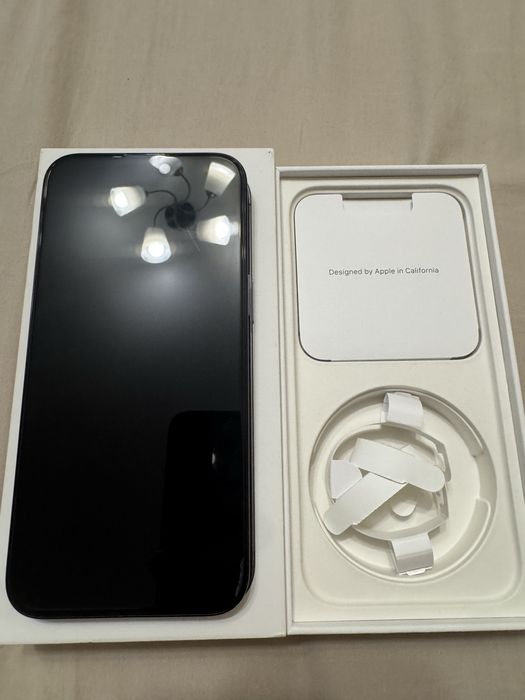 iPhone 15 Pro Max 256gb black titanium