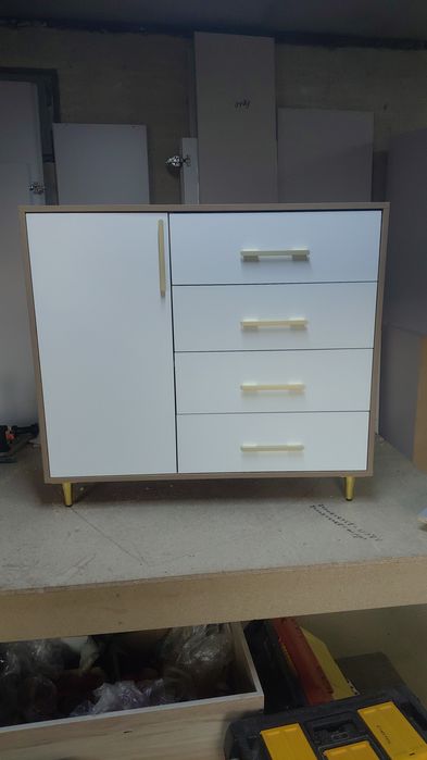 Камод 90×100×45.