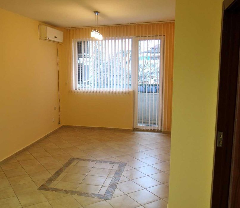 Дава се под наем Офис в Варна, Левски - 70 кв.м за 510 € - Снимка #1