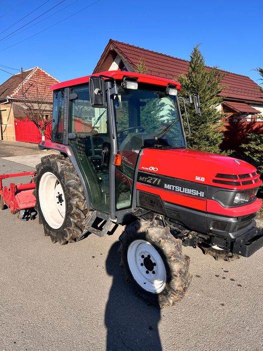 Mitsubishi MT271