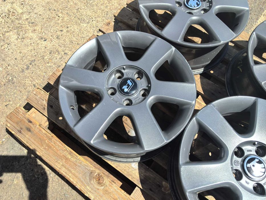 16 цола 5 х 112 мм Фолксваген / Шкода - 6,5 Инча / ЕТ 50