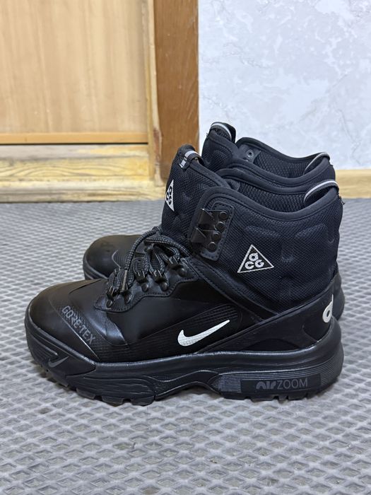 Продам зимние ботинки Nike ACG