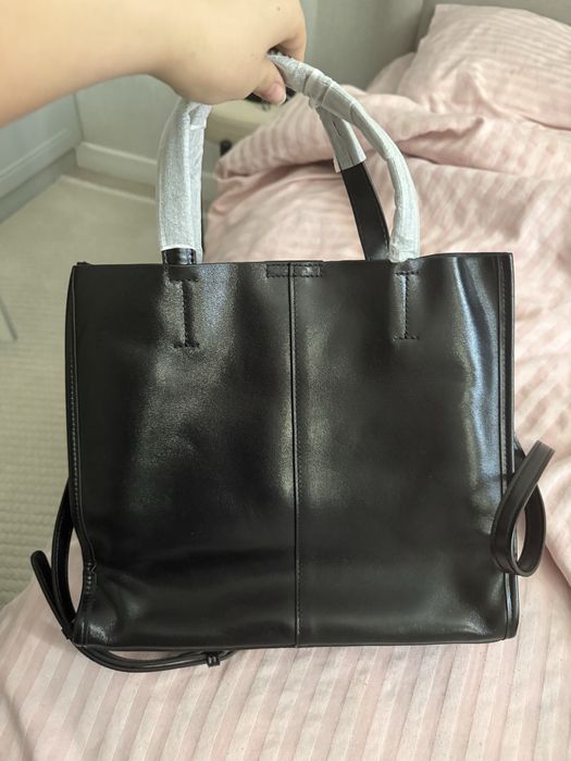 новая сумка из натуральной кожи