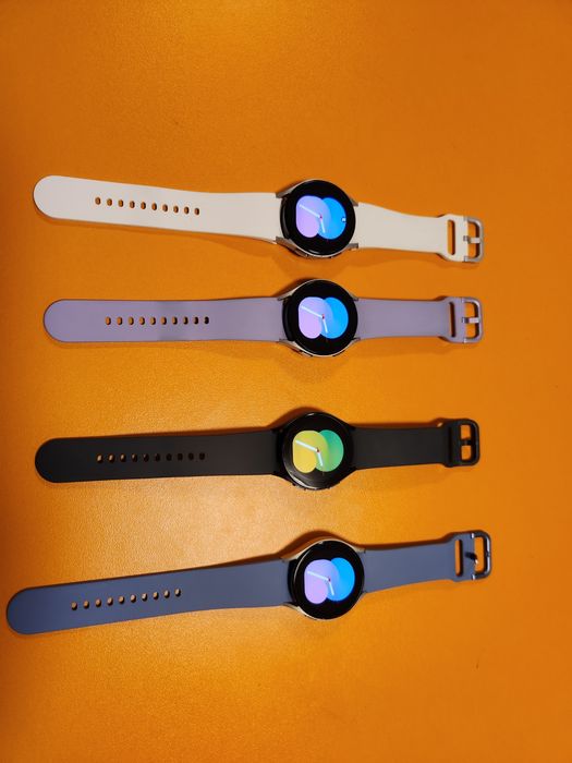 Samsung Watch 5 40mm Lte, cu esim, in stare buna factura ,garantie
