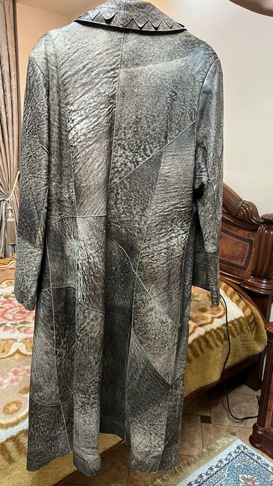 Продам плащ кожанный