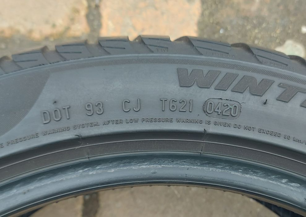 Set 2buc 225/45 R17 91H Pirelli Winter Sotto Zero *BMW RSC RFT M+S iar