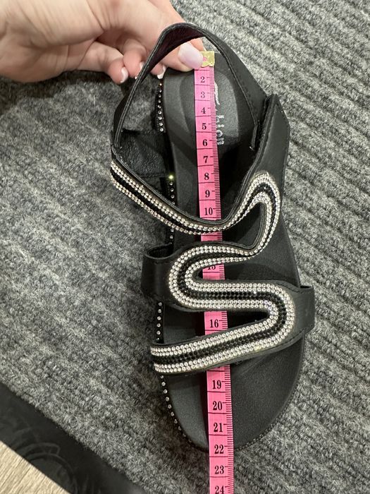 Сандали детские.