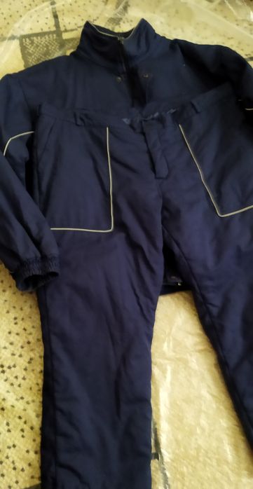 Яке и панталон комплект 56 размер