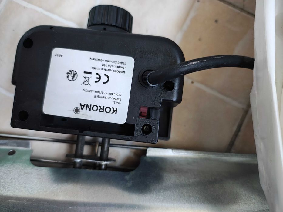 Gratar electric 2200 w