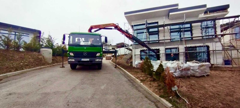 Транспортни услуги със самосвал с кран. София
