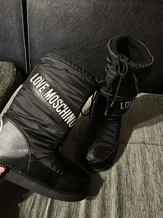 Love Moschino апрески