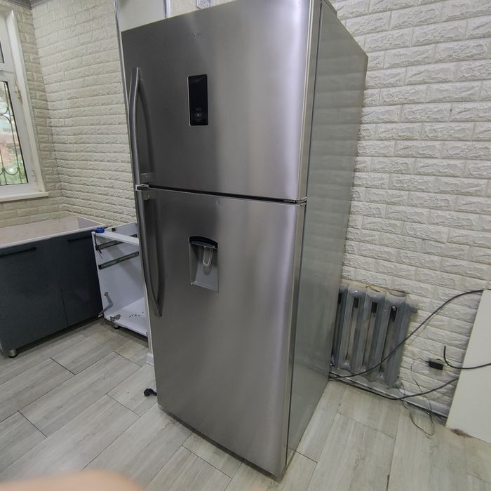 Холодильник Midea большой б.у 450л самовывоз