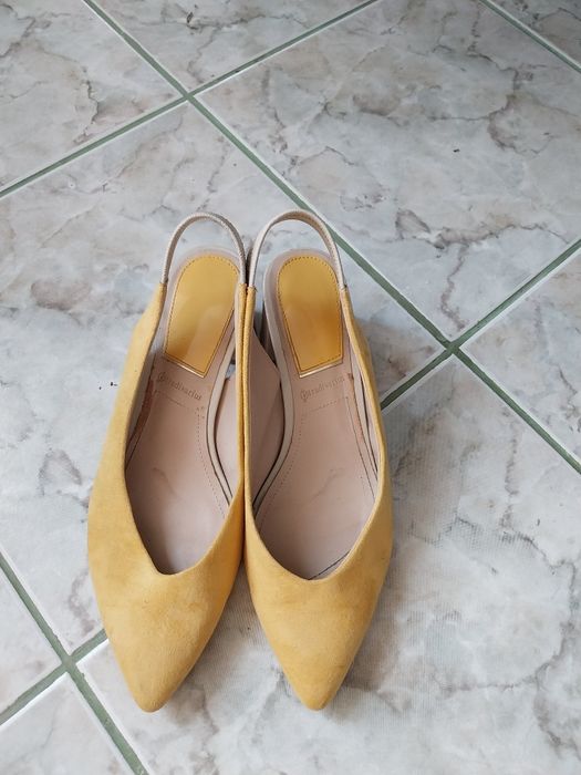 Pantofi Stradivarius, mărimea 38