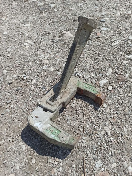 Скоби за кофраж, едроплощен кофраж