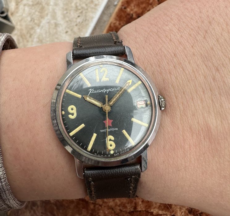Сьветски механичен юбилеен часовник командирски  числопол 1968 година