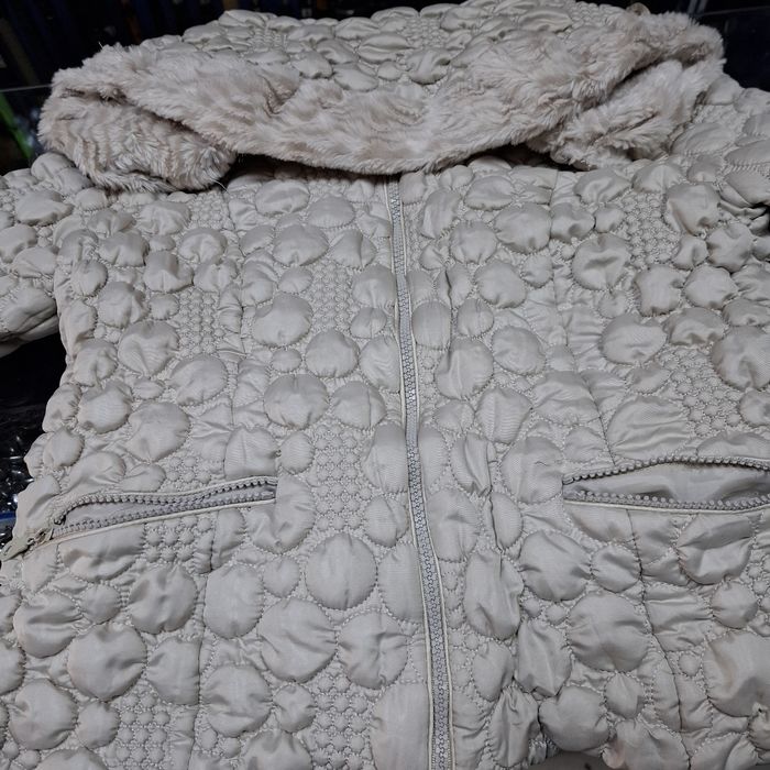 Яке  пролет/есен