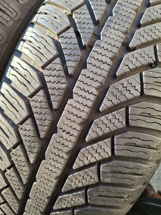 4 Anvelope de iarnă 215 65 r15 Semperit
