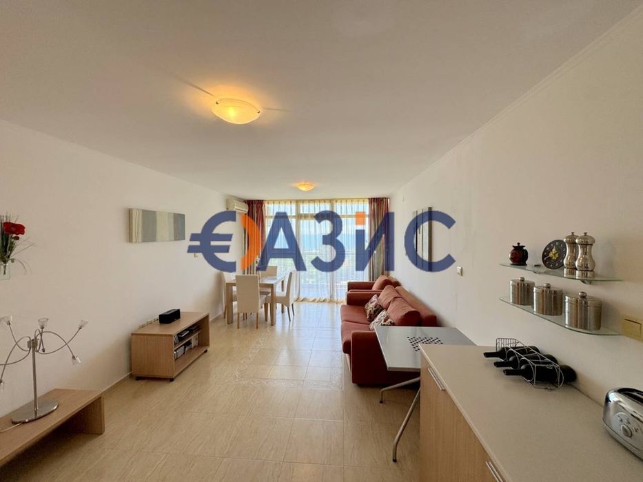 Продава се Двустаен апартамент в Свети Влас - 74 кв.м за 1555 €/кв.м - Снимка #6