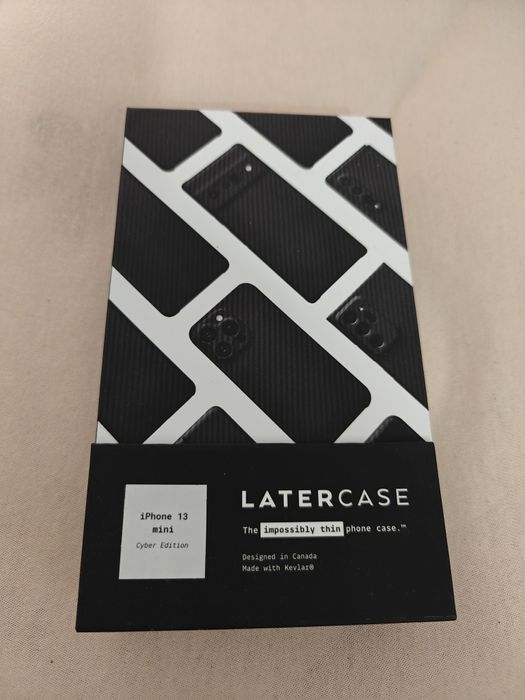 Iphone 13 mini husa fibra de carbon