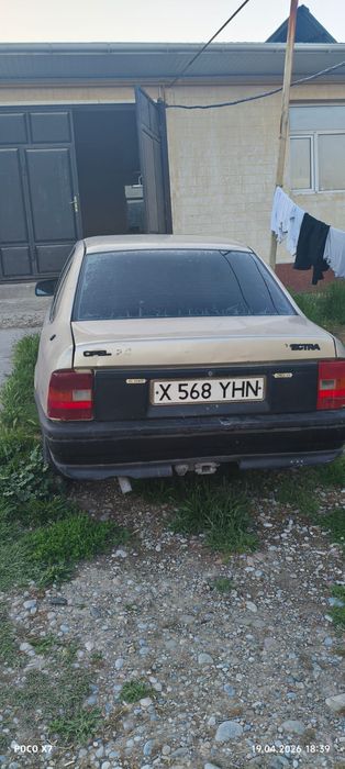 Опел вектра 1989