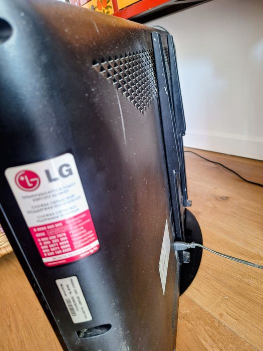 Телевизор LG 32CS460T-ZA