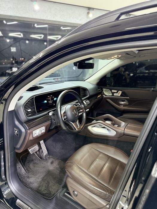 Mercedes Benz GLS 450