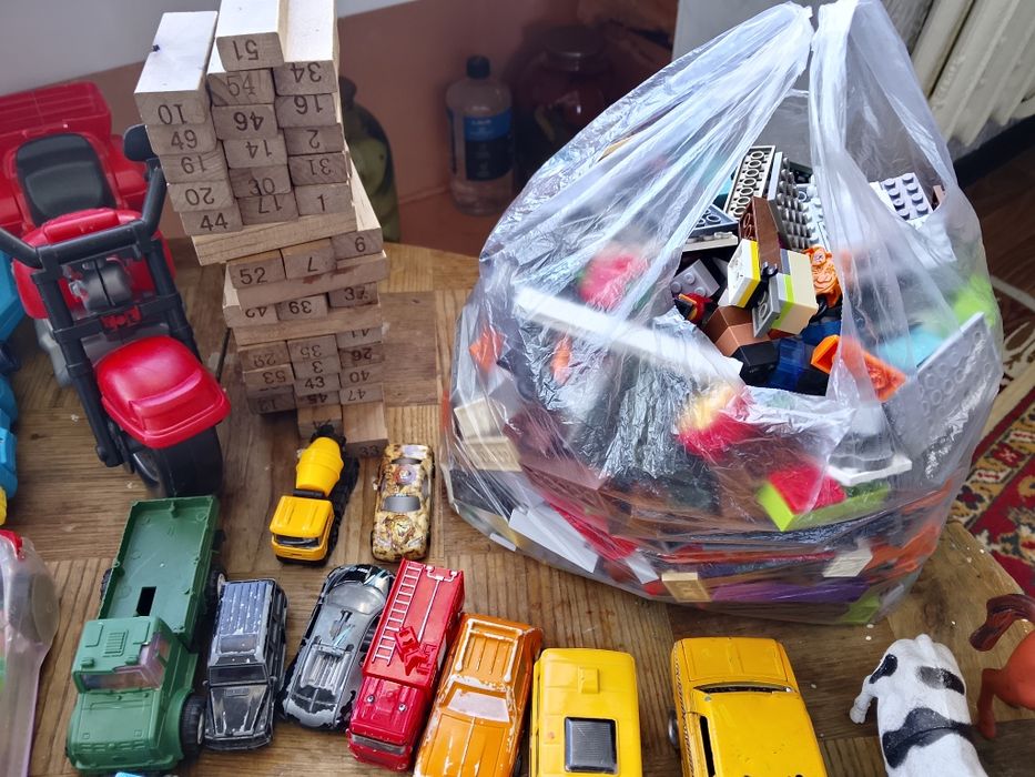 Продам игрушки все одна цена