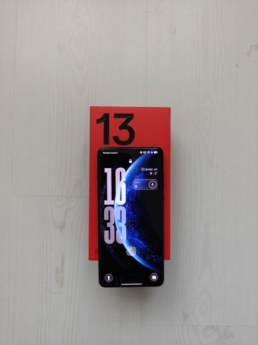 Продается OnePlus 13