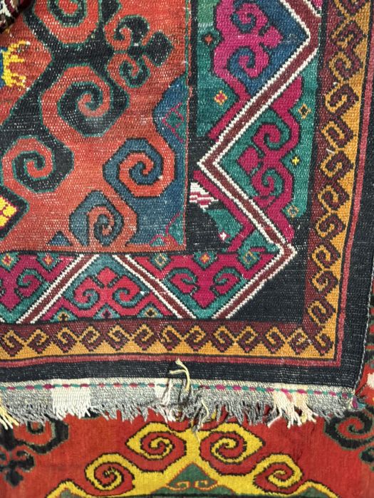 Ковер ручной работы