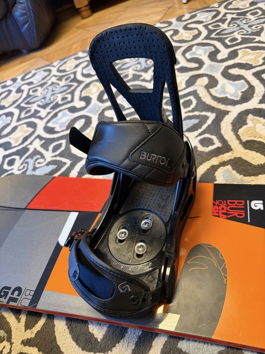 snowboard Burton Clash, Woodcor, flanc, Rocker