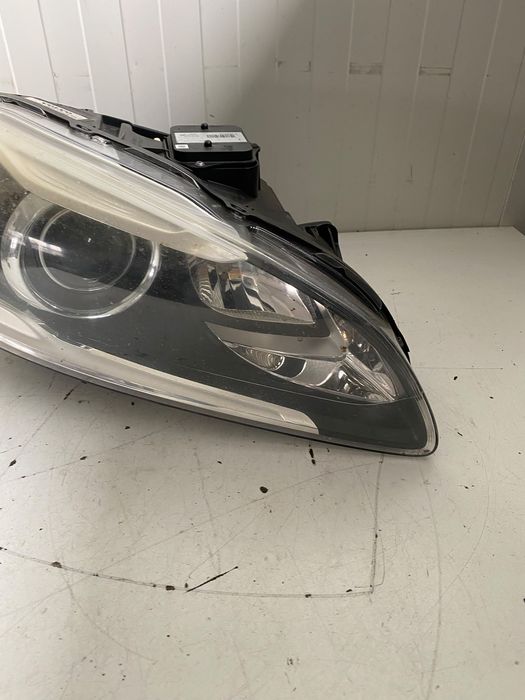 Far dreapta xenon 8 pini LHD VOLVO S60 V60 FACELIFT 31395903 31698819