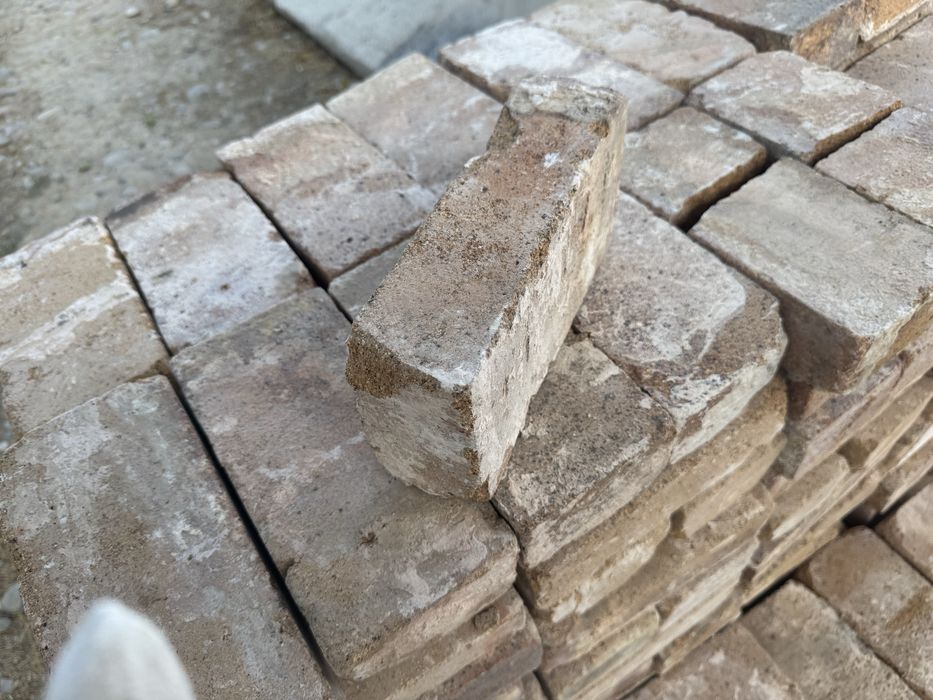 Кирпич огниупорный