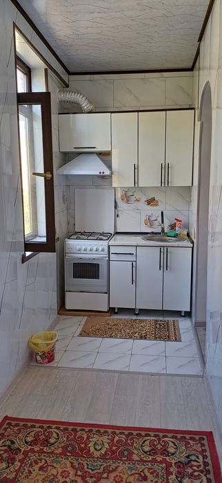 сдаю 2х комнатную квартиру на 3м этаже в 5м микрорайоне