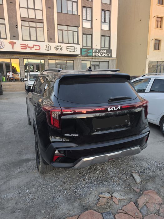 Kia seltos 2024 pozitsiya 3