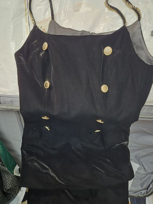 Платье почти новый