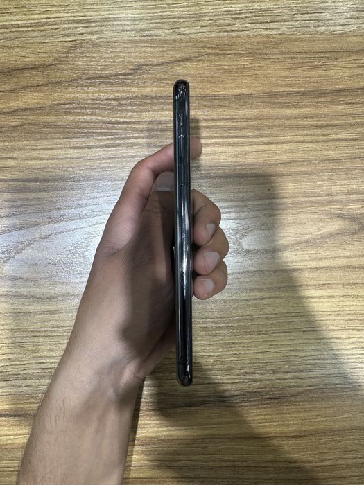 iPhone 11 pro max naqd va nasiya savdoga