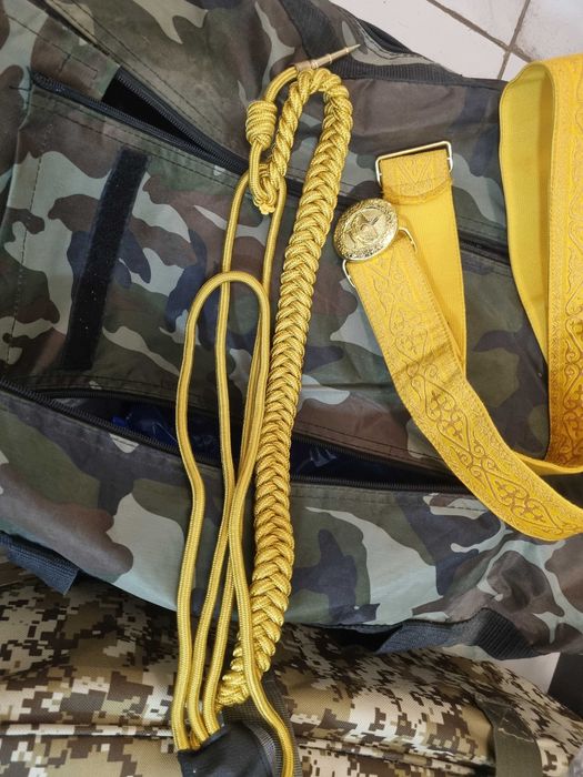 Парадные погоны, ремень аксельбант