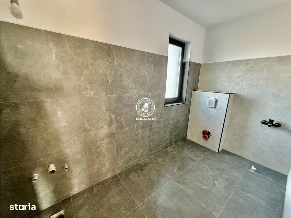 Vila  de vanzare  Miroslava,