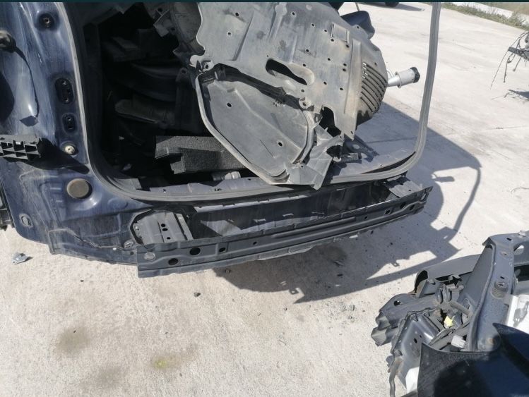 Греда Subaru forester IV 2012-2015