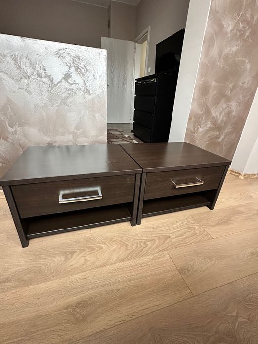 Нощни шкафчета 2бр.