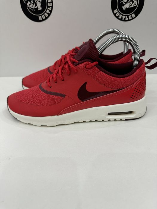 Маратонки NIKE AIR MAX THEA.Номер 37.5